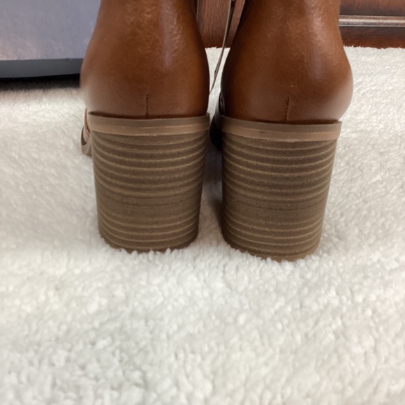 Universal Threads Cleo Ankle Boots NEW - Picture 7 of 11